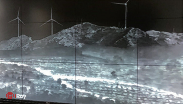 03InfiRay_thermal_imaging_is_connected_to_the_command_center_screen_to_monitor.jpg