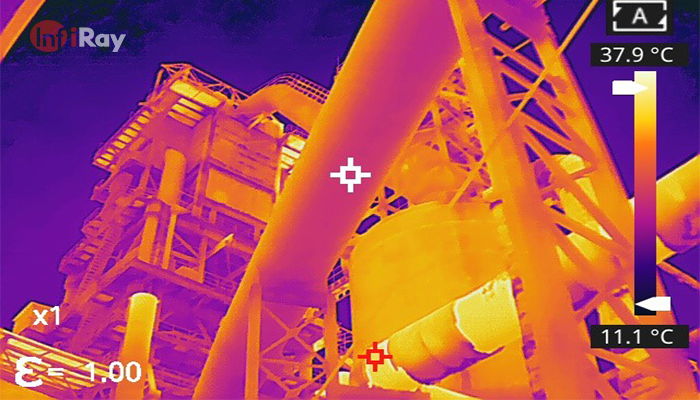 01-InfiRay_thermal_imaging_camera_for_industrial_pipeline_inspection.png