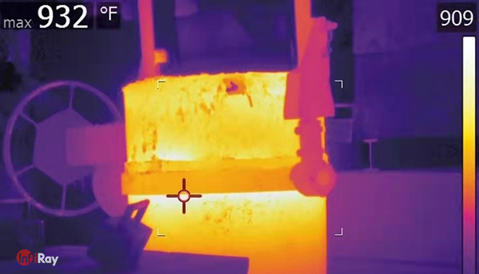 3_Reasons_Why_Thermal_Cameras_Can_Solve_Challenges_in_Steel_Production_(3).png