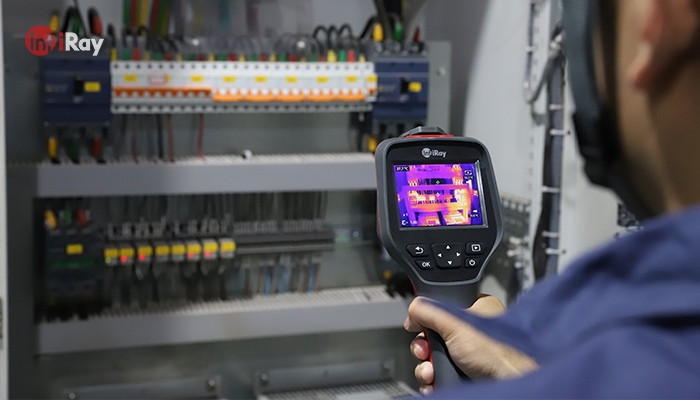 03_thermal_camera_for_electrical_inspection.png