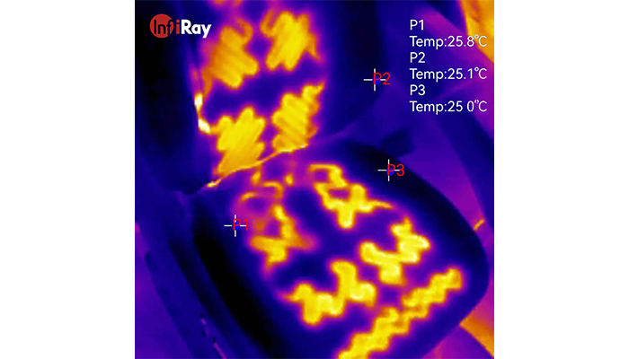 05Car_Heated_Seat_Inspection_with_thermal_camera.png