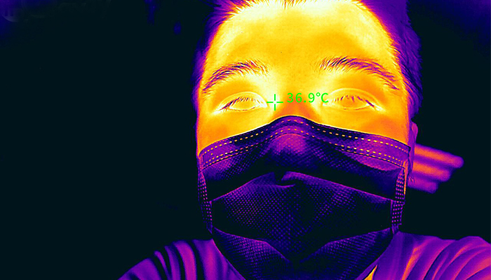 Use_thermal_imaging_detector_to_measure_heat_distribution_on_the_face.jpg